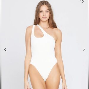 L*space Ribbed Phoebe One Piece Swimsuit Size Medium NWT